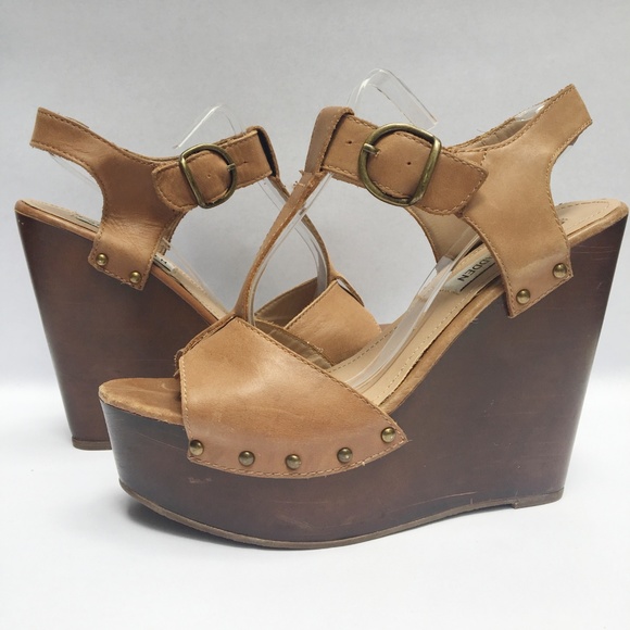 Steve Madden Shoes - Steve Madden Wyliee Studs T-Strap Platform Wedges